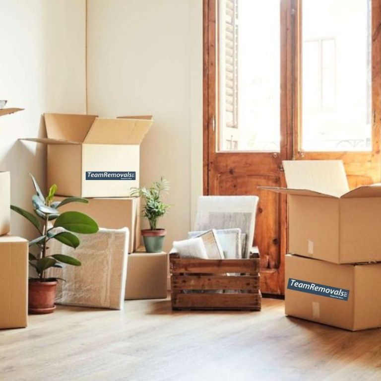 moving-furniture-made-easy-in-canada-safe-professional-movers-big-0