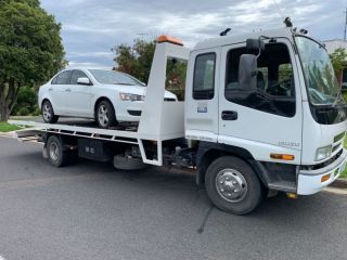 cheap-tow-truck-melbourne-fast-affordable-towing-small-0