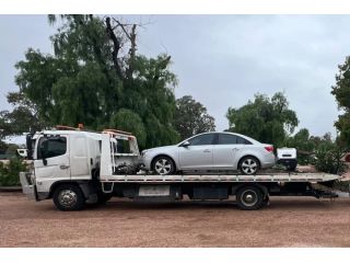 safe-vehicle-towing-and-assistance-solutions-small-0