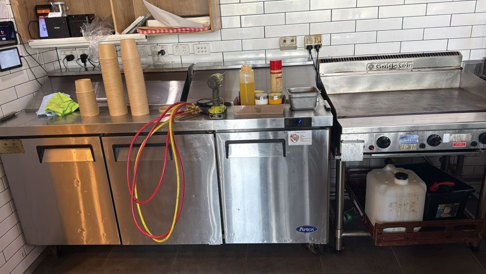 fast-reliable-fridge-repairs-near-me-you-can-count-on-big-0