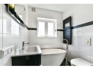 bathroom-renovations-killara-trusted-local-renovation-experts-small-1