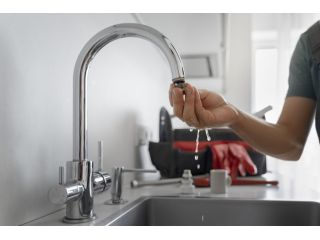 leaking-tap-adelaide-fast-tap-repairs-emergency-plumbers-small-0