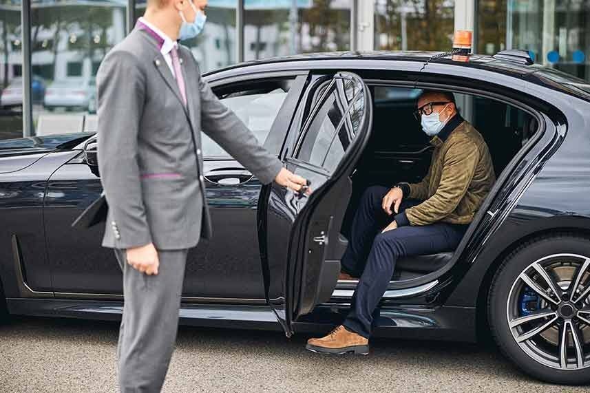 book-melbourne-airport-taxi-service-for-safe-reliable-rides-big-0