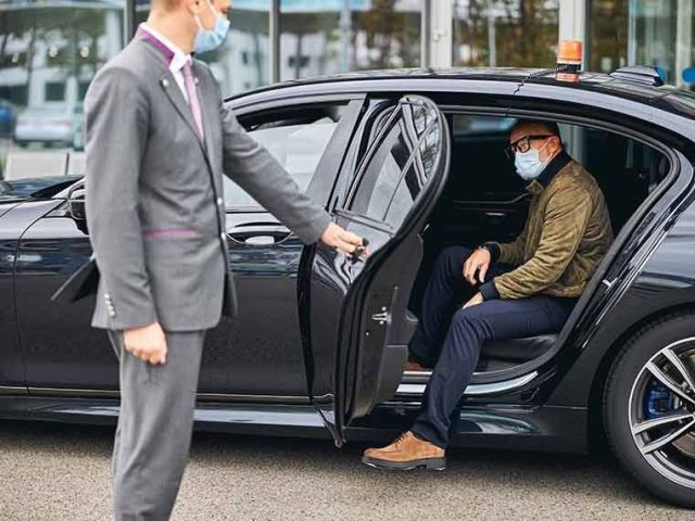 book-melbourne-airport-taxi-service-for-safe-reliable-rides