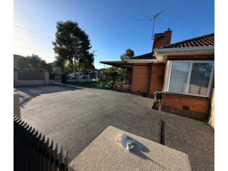 best-concrete-driveways-in-craigieburn-small-0
