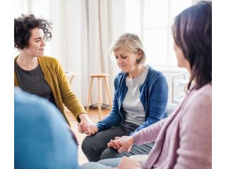 no-reliable-help-contact-home-care-provider-now-small-1