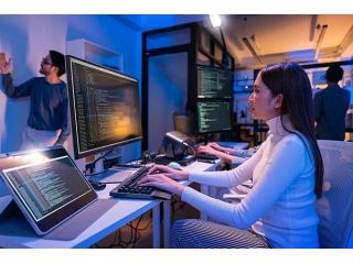 not-learning-new-skills-could-cost-you-better-it-jobs-small-1