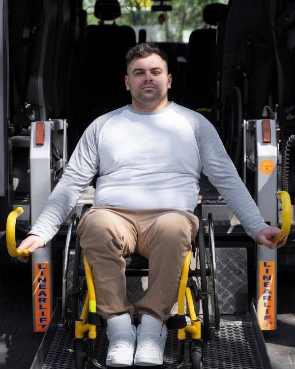 wheelchair-transport-perth-accessible-comfortable-big-0
