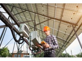businesses-losing-money-daily-without-switching-to-solar-yet-small-1