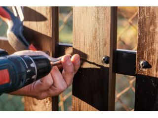 still-using-weak-fences-that-fail-when-you-need-them-most-small-0