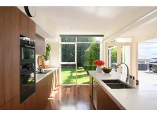 builders-hobart-blythe-watchorn-builders-small-0