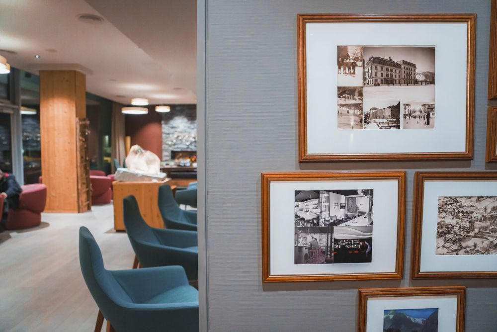 custom-art-framing-online-in-sydney-with-fast-delivery-big-0