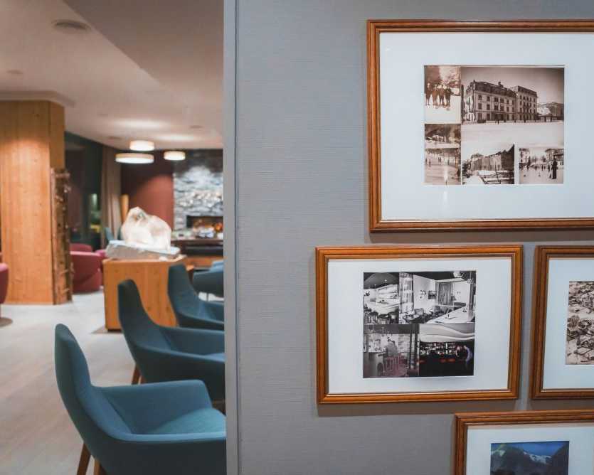 custom-art-framing-online-in-sydney-with-fast-delivery