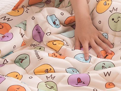kids-weighted-blankets-support-better-sleep-for-children