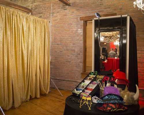 corporate-event-photo-booth-hire-in-melbourne-lavides-global