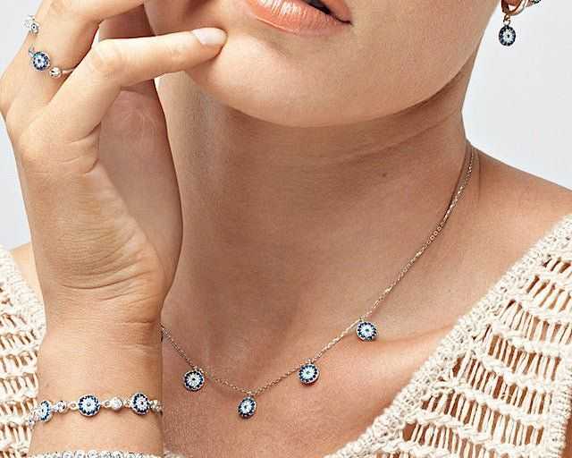 elegant-evil-eye-necklace-with-symbolic-appeal-zehrai