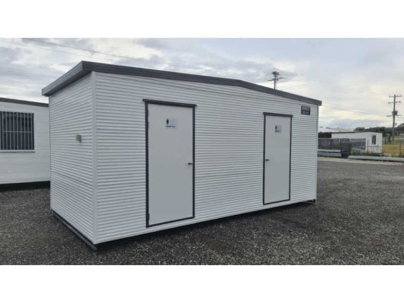 portable-toilet-blocks-hire-in-gold-coast-call-now-small-0