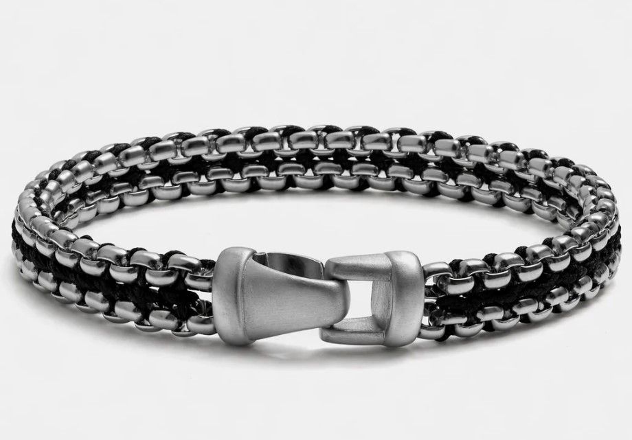 bold-stylish-men-matte-black-onyx-bracelet-big-0