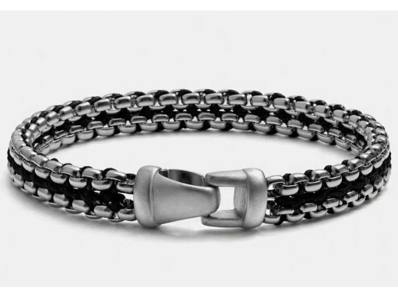 bold-stylish-men-matte-black-onyx-bracelet-small-0