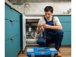 faulty-toilets-can-turn-into-expensive-plumbing-emergencies-fast-small-3