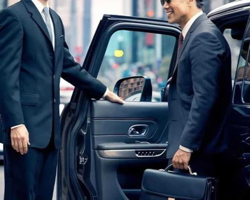 vic-melbourne-maxi-taxi-for-airport-group-transfers