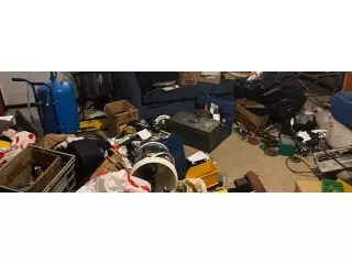 hoarder-cleaning-for-busy-households-small-0