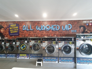 reliable-laundry-service-in-tarneit-for-all-fabric-types-small-0