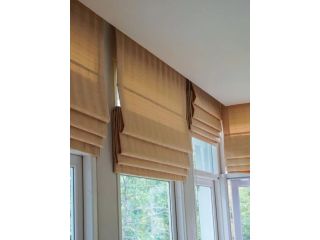 custom-roman-blinds-for-stylish-australian-living-spaces-small-0