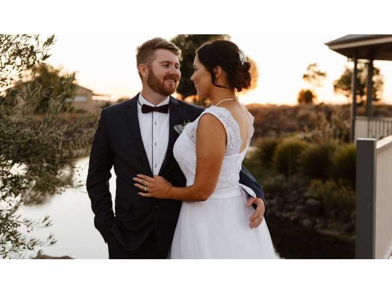 host-your-event-at-a-comfortable-reception-venue-in-melbourne-small-0