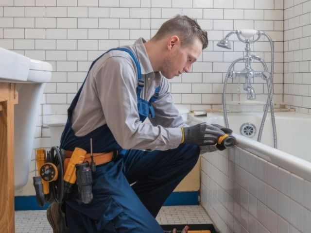 small-bathroom-renovations-melbourne-affordable-solutions