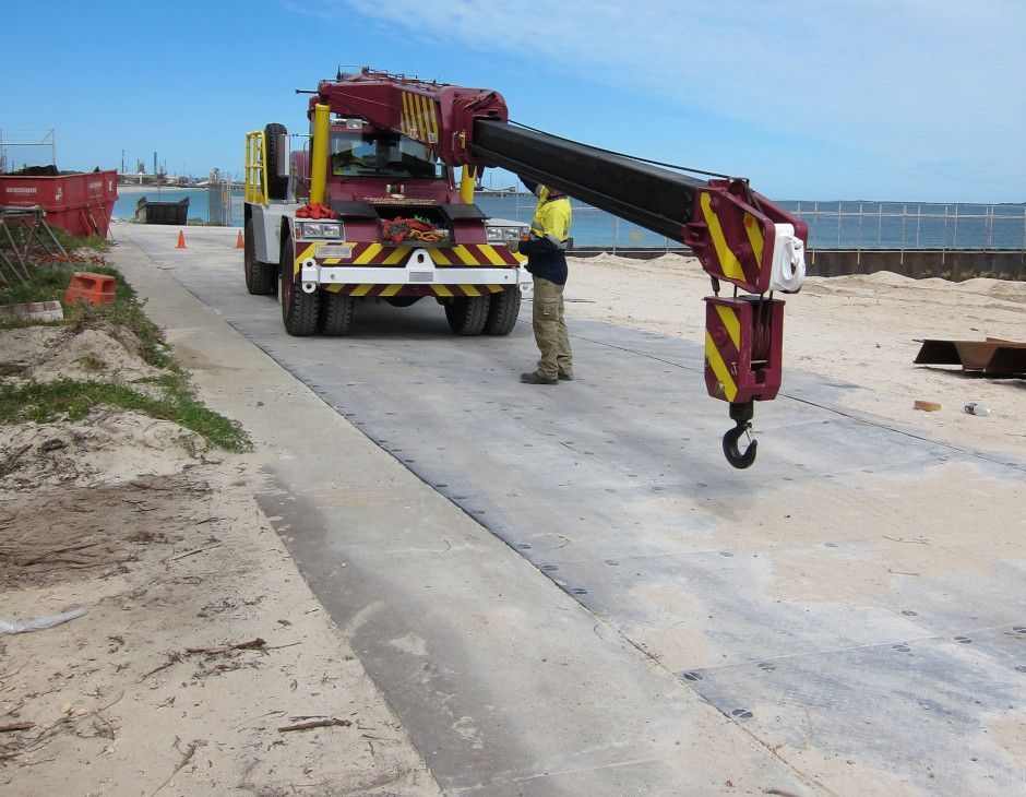 composite-ground-protection-mats-for-industrial-applications-big-2
