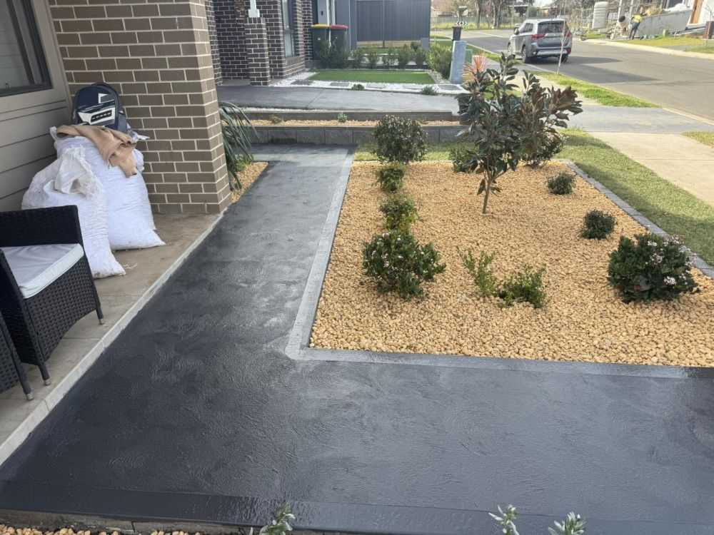 composite-decking-services-for-stylish-outdoor-spaces-big-0
