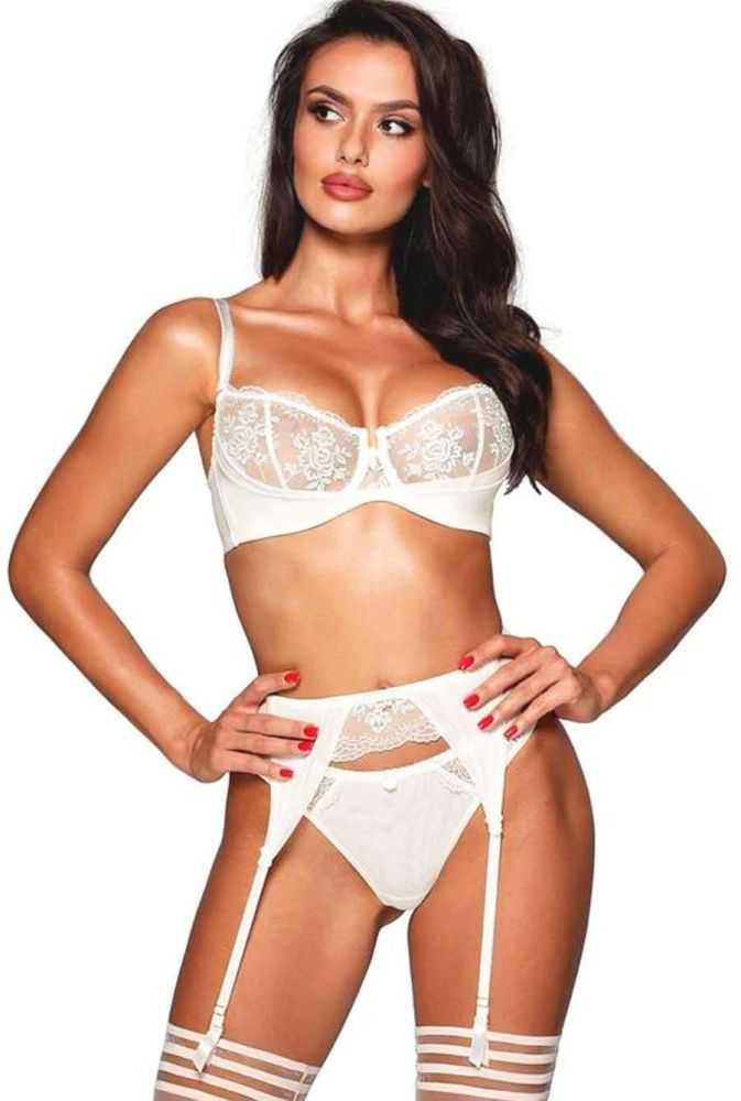 bridal-lingerie-styles-for-every-body-type-big-1