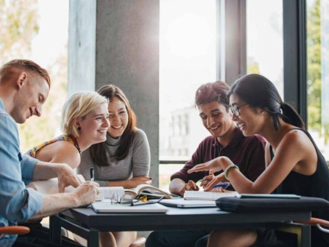 teach-english-abroad-with-international-tesol-certificate