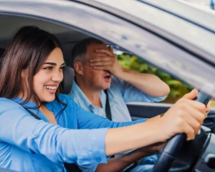 driving-test-in-cranbourne-with-expert-lessons-to-pass-fast