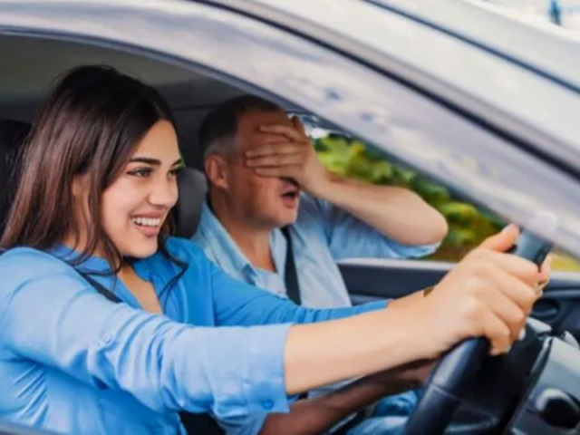 driving-test-in-cranbourne-with-expert-lessons-to-pass-fast