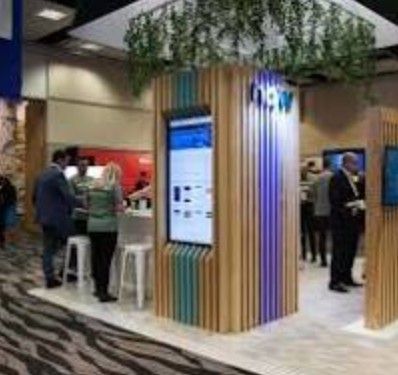 stylish-display-stands-for-powerful-brand-promotions-big-0