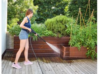 expert-exterior-cleaning-service-for-complete-property-care-small-3