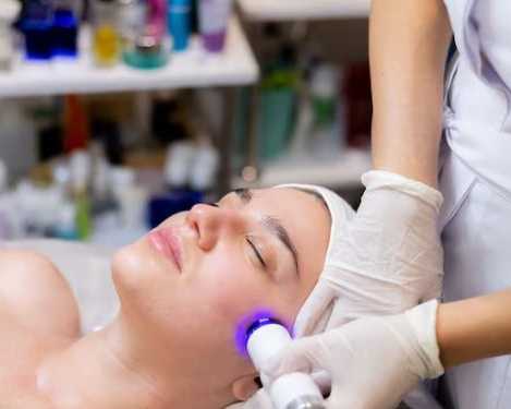 reveal-radiance-with-expert-led-facial-therapy-treatments