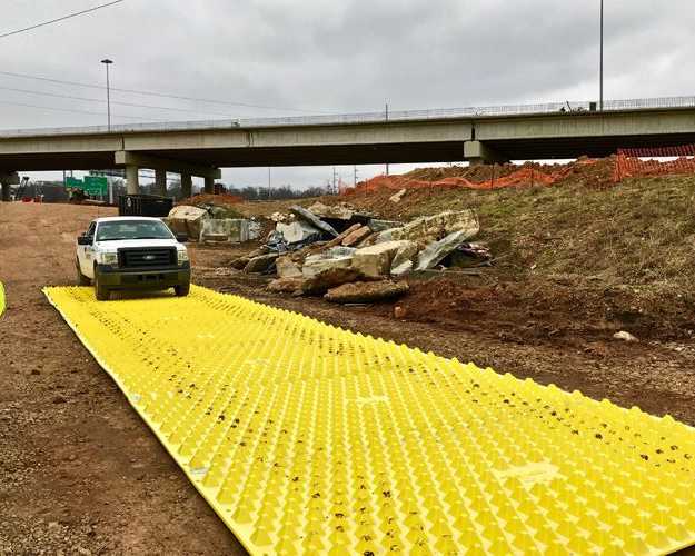 heavy-duty-bog-mats-hire-for-construction-sites