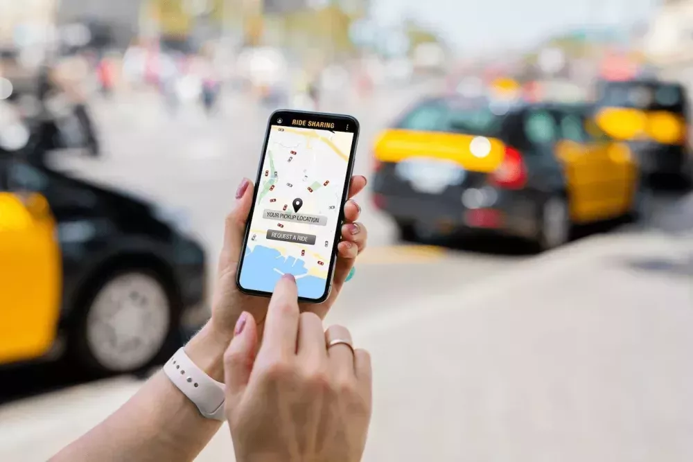 why-do-more-locals-prefer-tarneit-taxi-for-everyday-trips-big-1