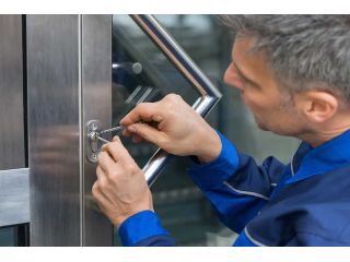 residential-locksmith-in-campbelltown-for-quality-lock-repairs-small-0