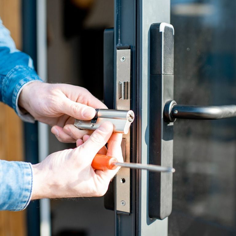 residential-locksmith-in-camden-for-quick-assistance-big-0