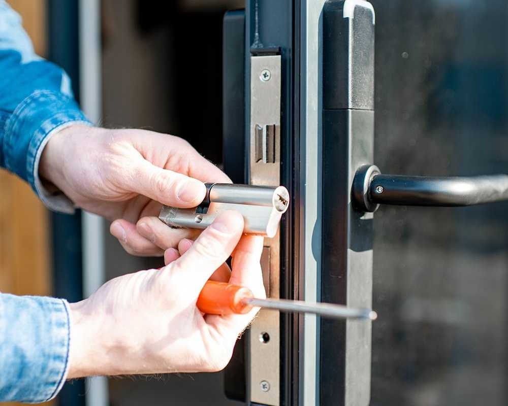 residential-locksmith-in-camden-for-quick-assistance