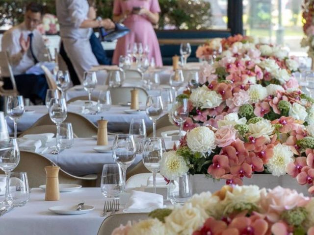 step-inside-a-world-of-colour-your-premier-nsw-florist