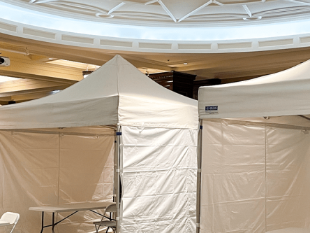 marquees-for-rent-that-keep-guests-comfortable-outdoors