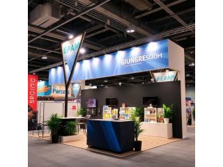 dont-blend-in-own-the-room-with-fabricateds-show-stand-small-0