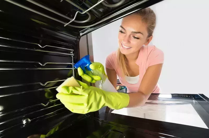 dirty-home-making-you-feel-stressed-get-help-today-big-3