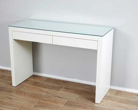 makeup-vanity-table-australia-divas-have-been-waiting-for