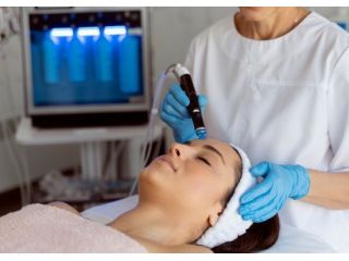 chemical-peel-vs-hydra-facial-which-treatment-suits-you-small-0